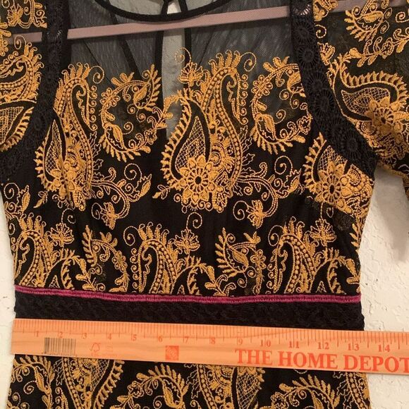 Anthropologie Jacguin Embroidered Elegant Black Gold Lace Midi Dress Size 2 - Picture 7 of 13